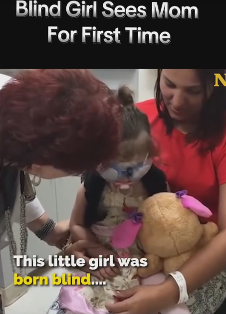 “Born Blind, a Little Girl Sees Her Mom for the Very First Time — and Her Reaction Leaves Everyone in Tears”