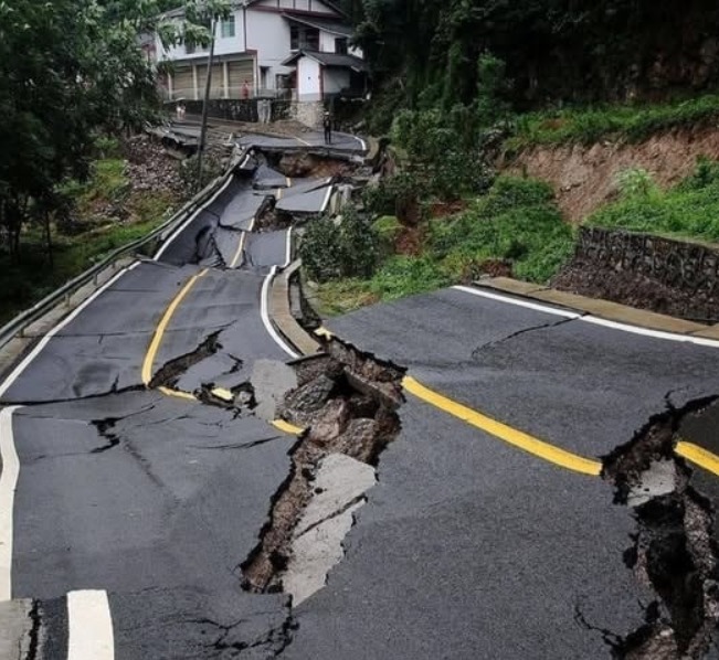 LATEST NEWS Alert: Powerful 7.7 magnitude earthquake shakes the city…See more