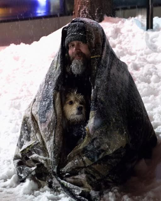 I bought a shawarma and a coffee for a homeless man, and the note he gave me in return ended up changing my life!